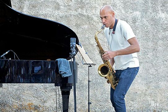 Joshua Redman     Jazz     Saxofonist    Live-Konzert     Timeinjazz-Festival Sardinien    2013