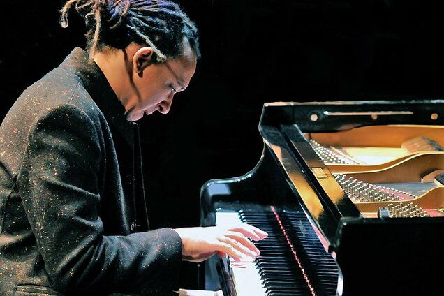 Gerald Clayton    Jazz    Pianist     Live-Konzert    Altes Pfandhaus Köln     2011