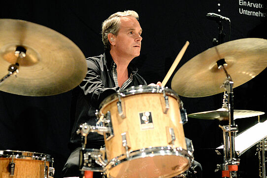Hans Dekker   Jazz   Schlagzeuger   Drummer    WDR-Bigband   Live-Konzert   2019