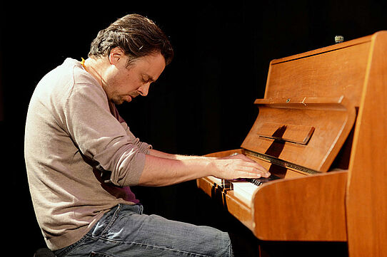 Thomas Rückert     Jazz      Pianist    Live-Konzert     Artheater Köln      2013