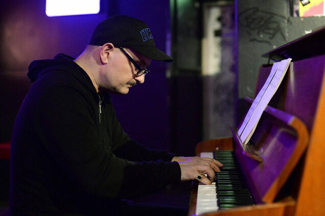 Nils Tegen     Jazz       Pianist     Schlagzeuger    Drummer     Live-Konzert     Artheater Köln     2017