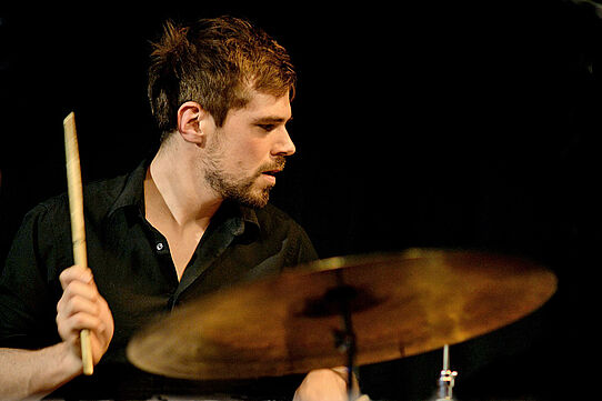Jonas Burgwinkel    Jazz     Schlagzeuger    Drummer    Live-Konzert    Stadtgarten Köln    2014