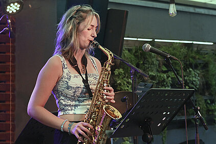 Leonora Tomanoski