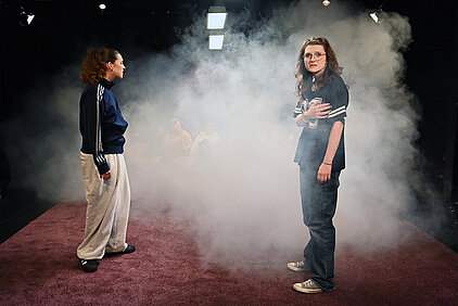 Theater BlackBox - Bist du solidarisch, oder bist du ein Arschloch?