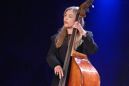 Caris Hermes